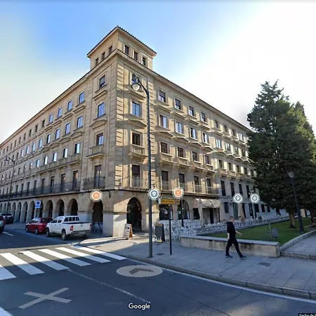 Estupendo Piso De 2 En La Gran Via. A/a. Wifi. Apartman Salamanca