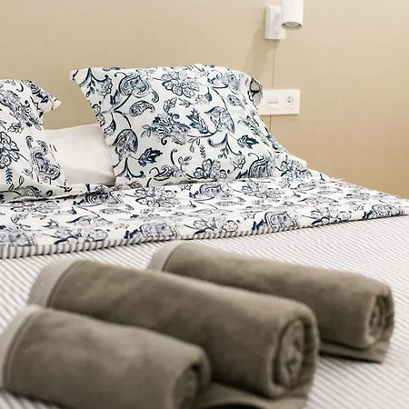 Estupendo Piso De 2 En La Gran Via. A/a. Wifi. Lejlighed *