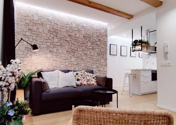 Estupendo Piso De 2 En La Gran Via. A/a. Wifi. * Salamanka