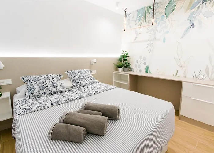 Estupendo Piso De 2 En La Gran Via. A/a. Wifi.